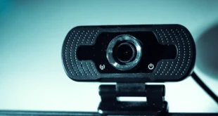 Comment transformer une ancienne webcam en caméra de surveillance gratuite ?