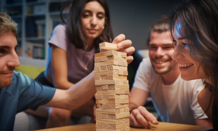 Jeux de réflexion, de stratégie ou de hasard : chacun y trouve son compte Jeux de réflexion, de stratégie ou de hasard : chacun y trouve son compte