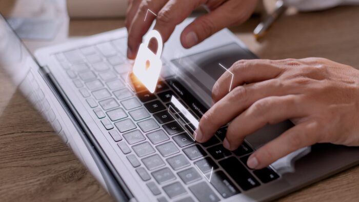 Sauvegarder régulièrement ses fichiers importants sur un support externe ou cloud Sauvegarder régulièrement ses fichiers importants sur un support externe ou cloud