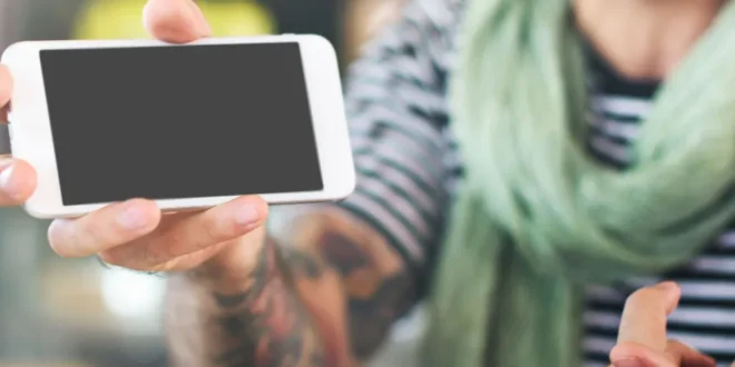 Prépayé ou forfait : Quelle solution de téléphonie mobile vous convient le mieux ?