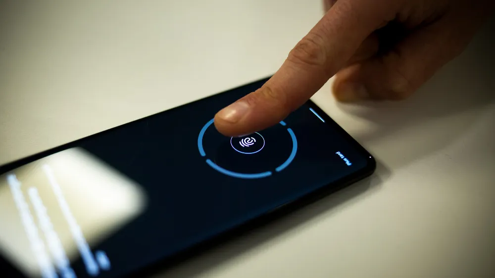 L'essor des capteurs biométriques sur smartphones récents L'essor des capteurs biométriques sur smartphones récents