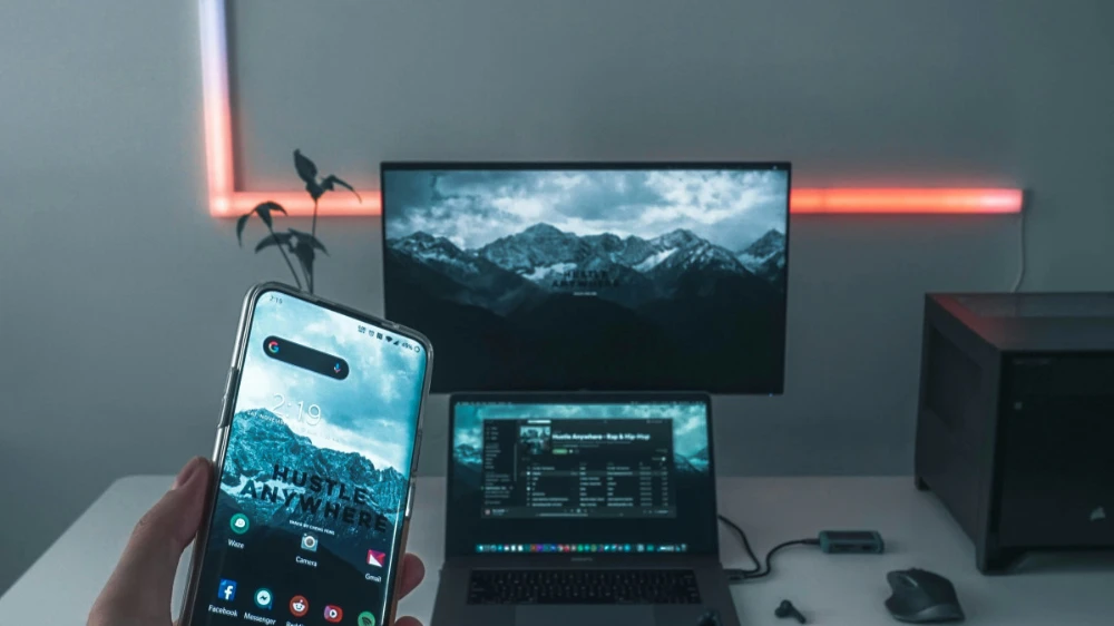 Un bon lecteur IPTV doit en premier lieu fonctionner sur tous vos équipements connectés. Un bon lecteur IPTV doit en premier lieu fonctionner sur tous vos équipements connectés.
